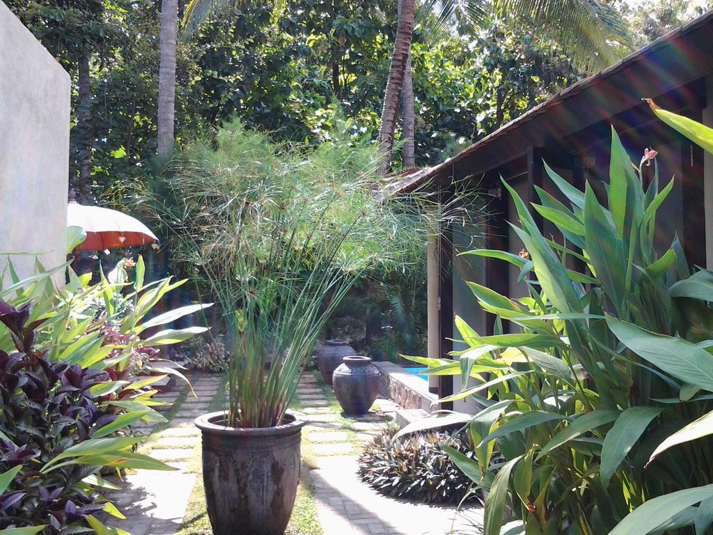 Villa Jati - Private Poolside Villa Central Lovina Bagian luar foto